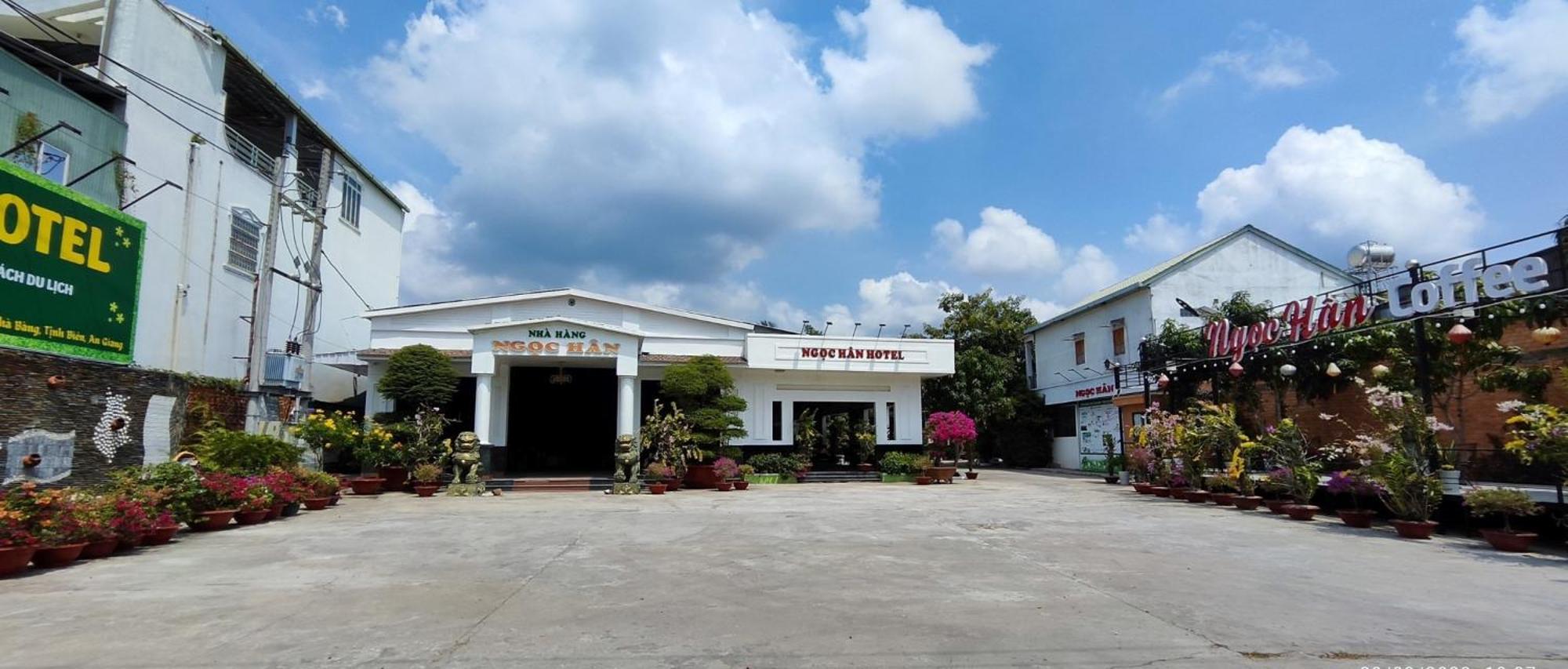 Khach San Ngoc Han Ap Vinh Phu Eksteriør bilde